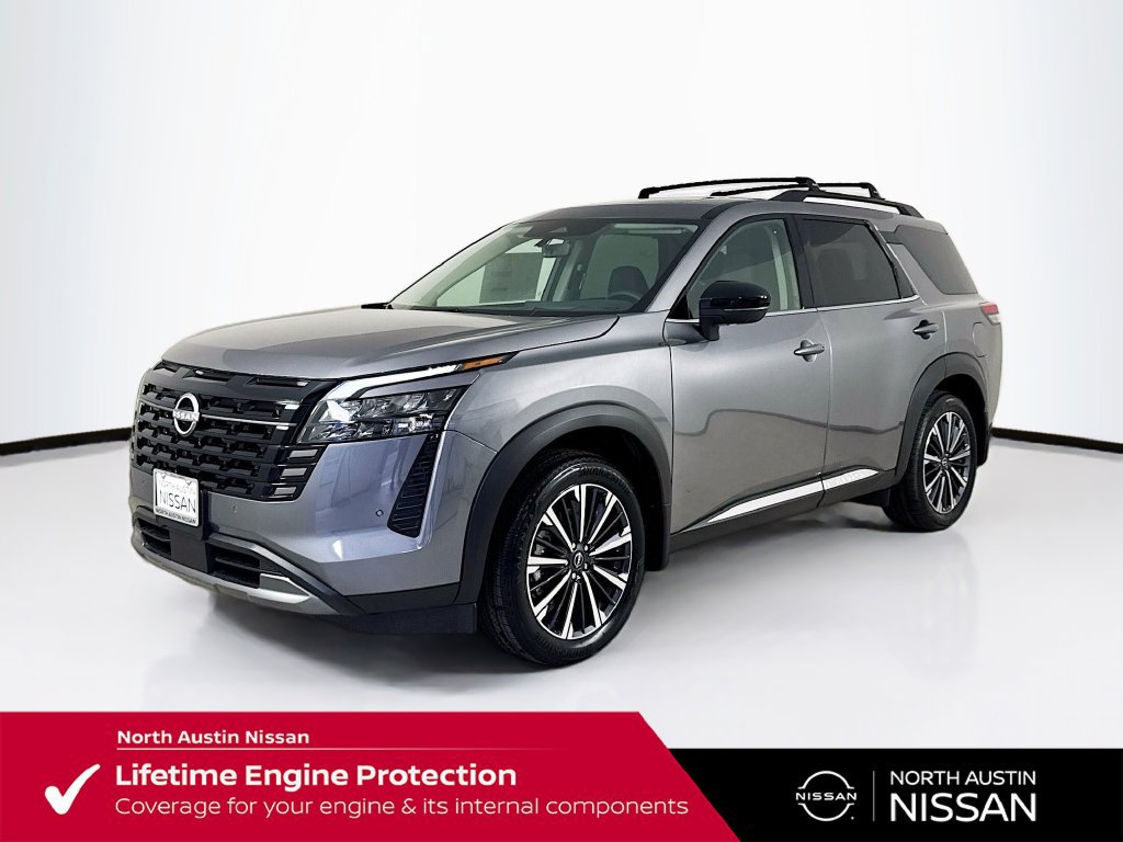 New 2026 Nissan Pathfinder Platinum FWD image 4
