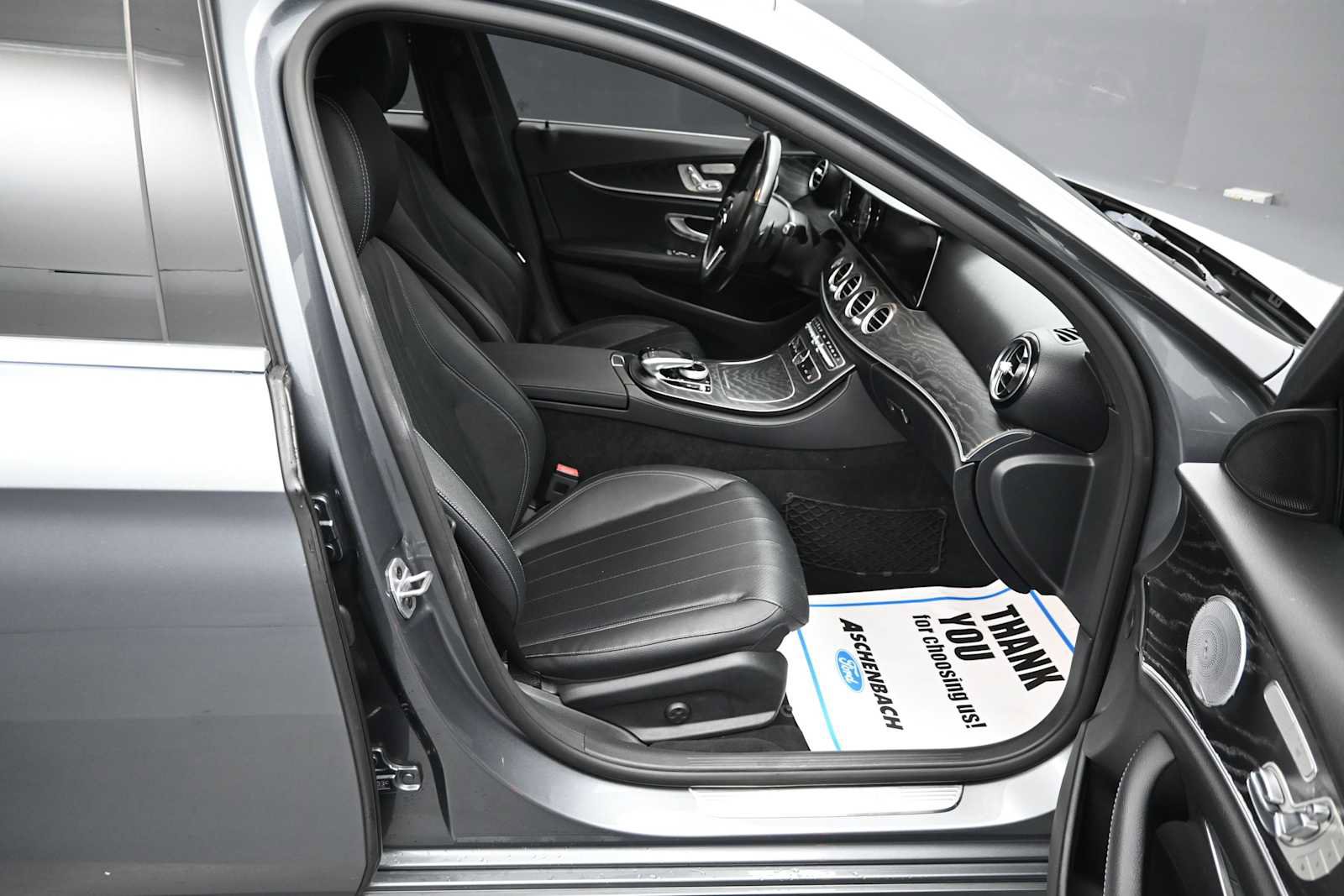 Used 2019 Mercedes-Benz E 300 4MATIC image 21