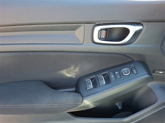 Used 2022 Honda Civic Sport image 12