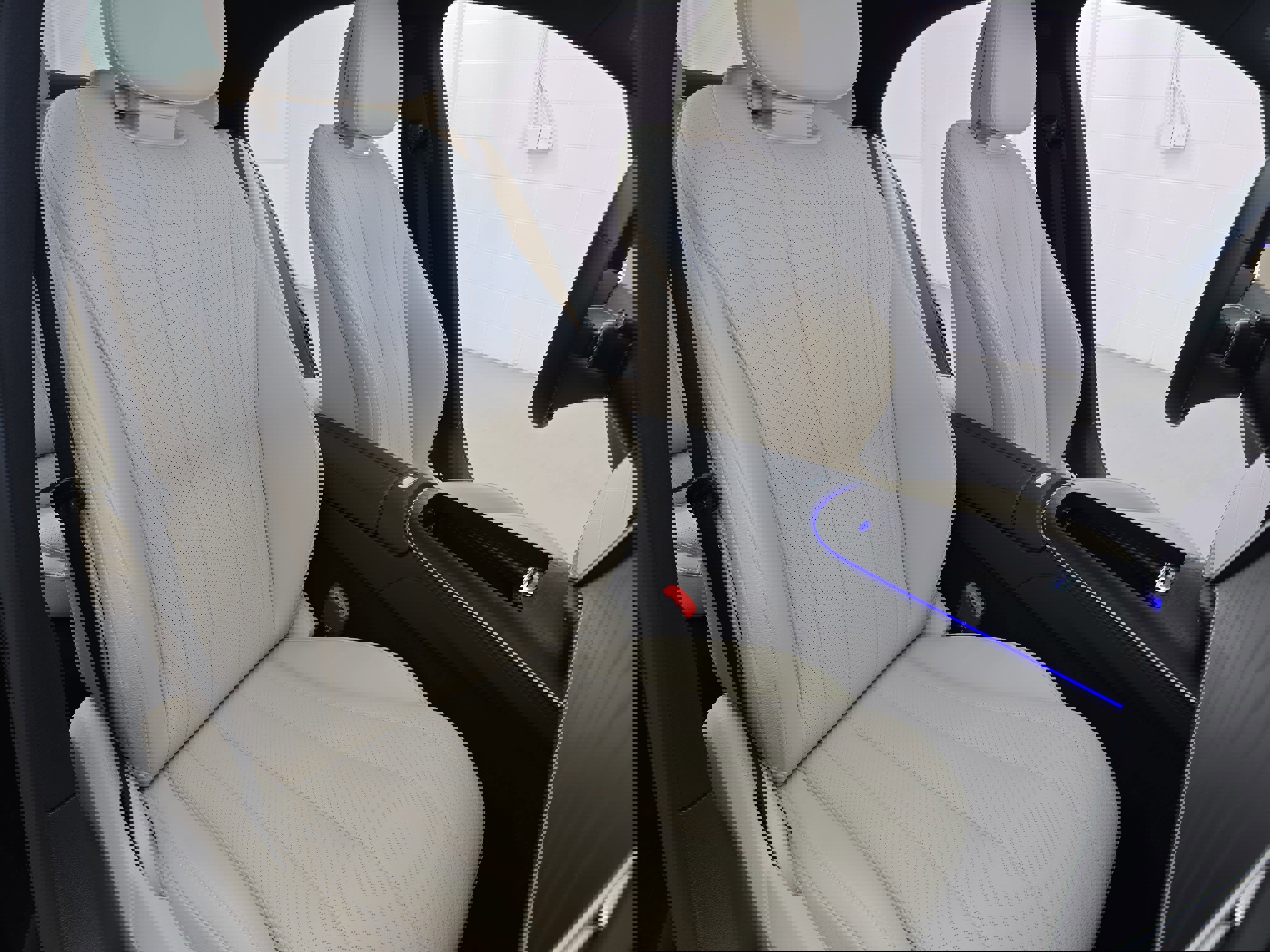 Used 2026 Mercedes-Benz E 350 Sedan image 10