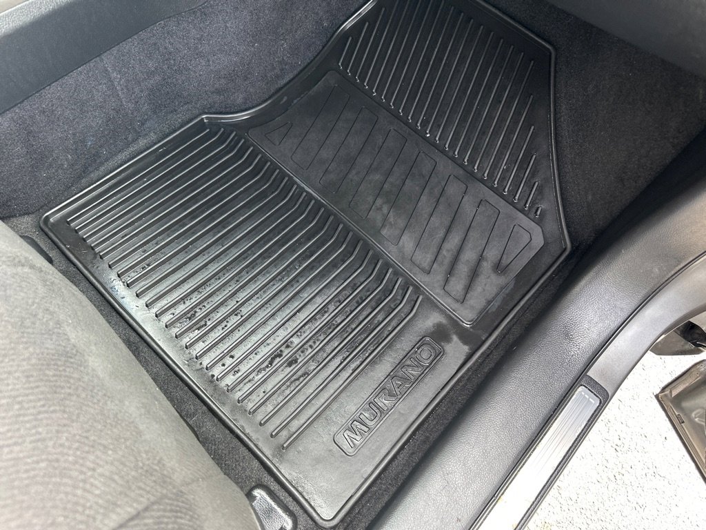 Used 2013 Nissan Murano S image 38