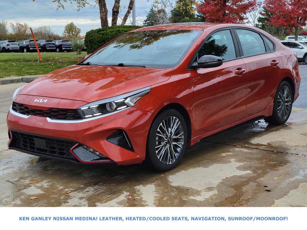 Used 2023 Kia Forte GT-Line w/ GT-Line Premium Package image 7