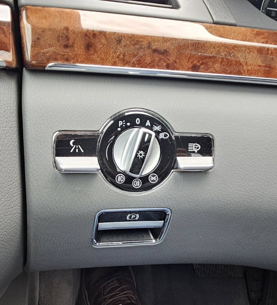 Used 2007 Mercedes-Benz S 550 image 16
