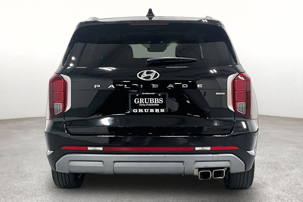 Used 2025 Hyundai Palisade Limited AWD/4WD image 5