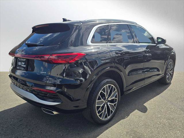 Certified 2025 Audi Q5 Premium w/ Premium Plus AWD/4WD image 3