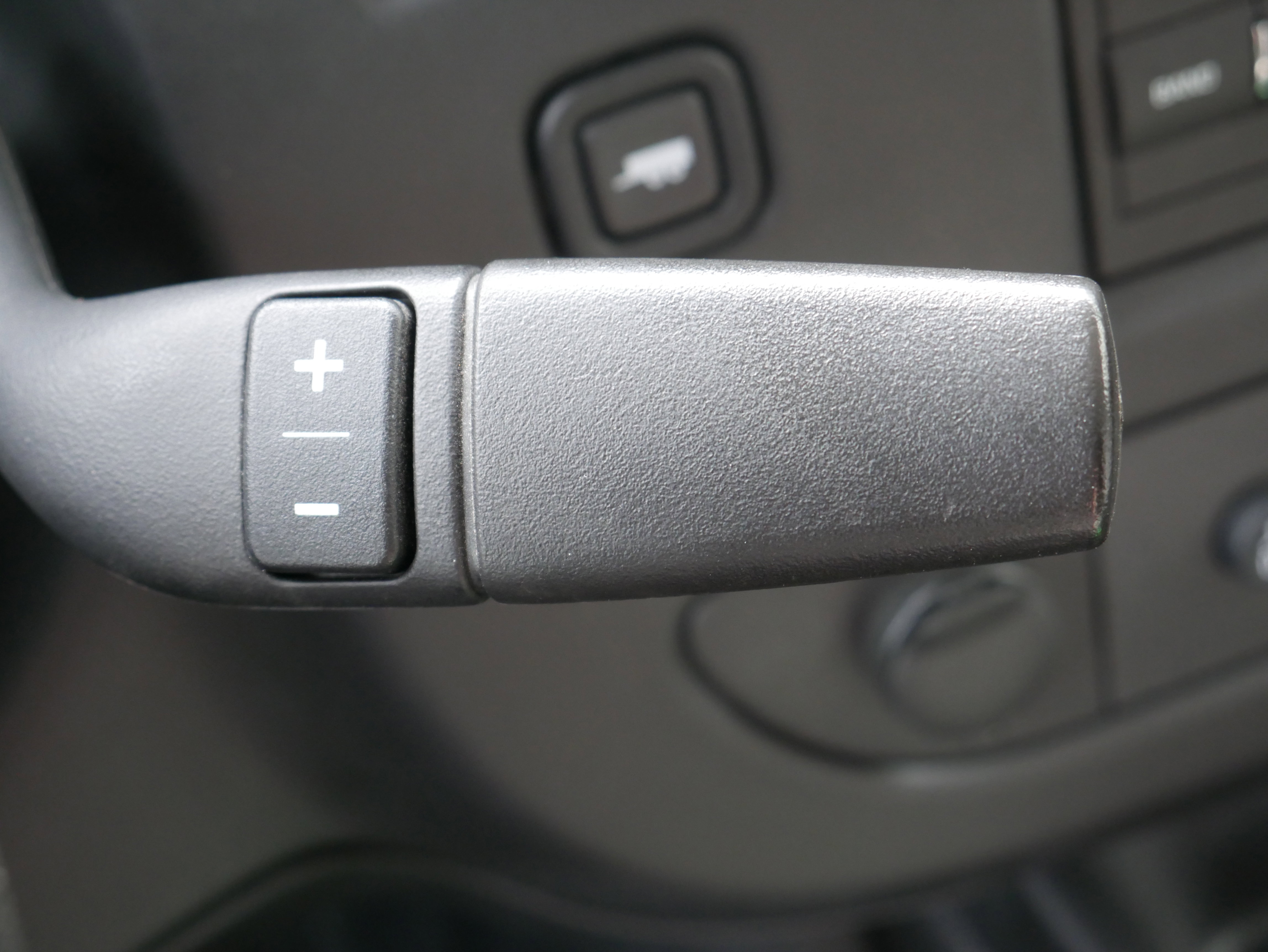 Used 2016 Chevrolet Express 3500 RWD image 29