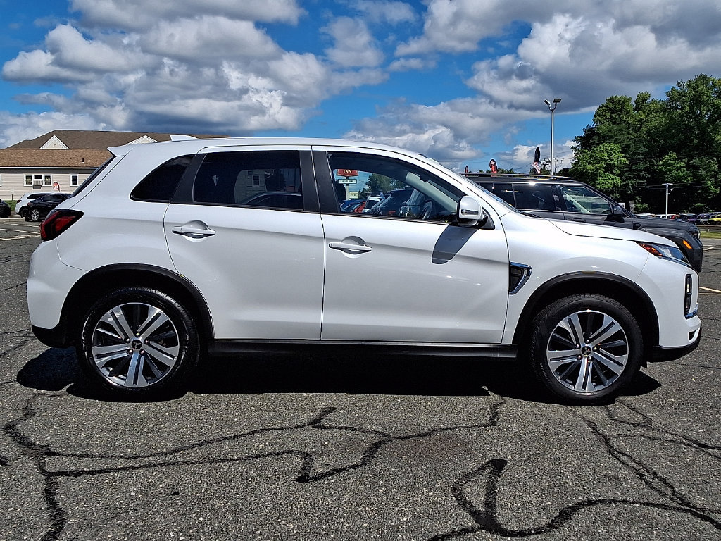 Used 2024 Mitsubishi Outlander Sport ES AWD/4WD image 7