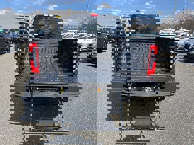New 2025 Ford F350 Platinum w/ FX4 Off-Road Package image 25