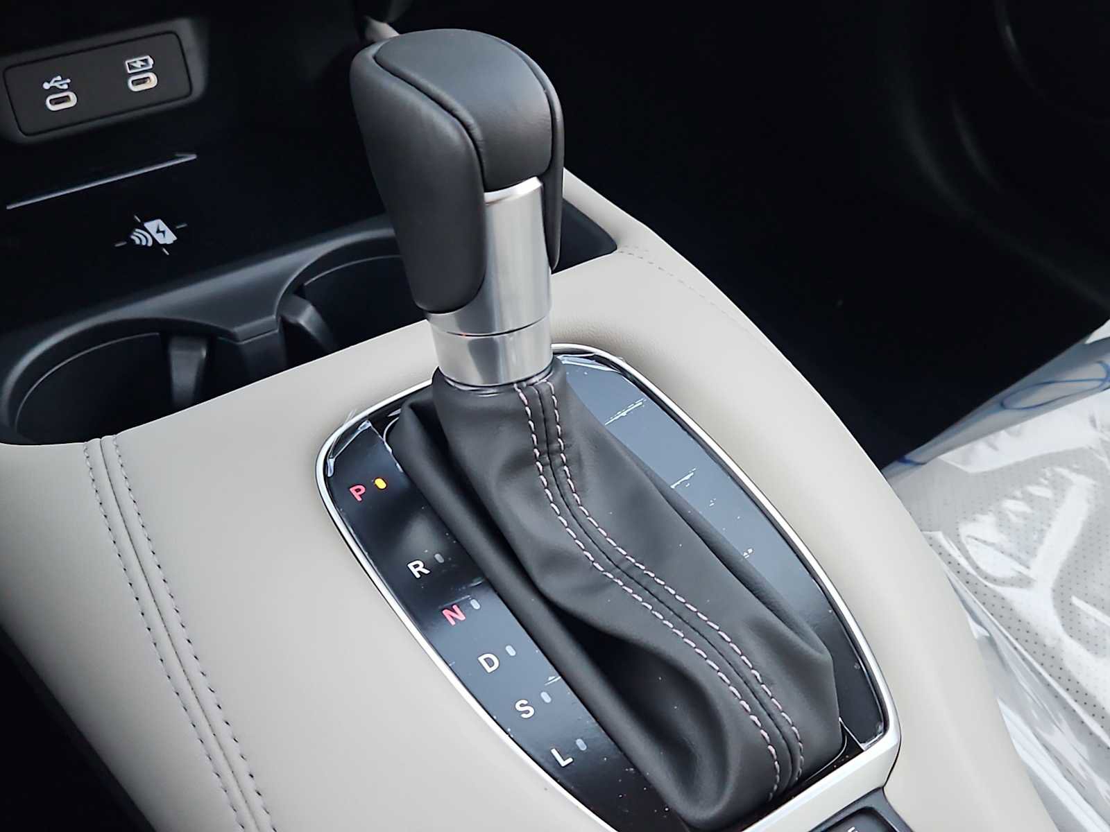 New 2026 Honda HR-V EX-L image 16