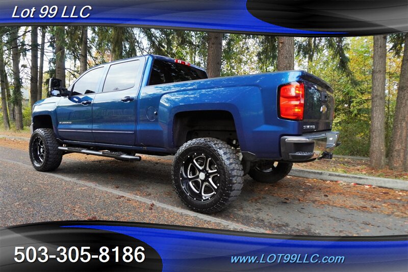 Used 2018 Chevrolet Silverado 1500 LT w/ All Star Edition AWD/4WD image 11