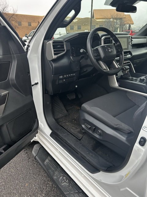 Used 2025 Toyota Tundra SR5 w/ SR5 Convenience Package image 9