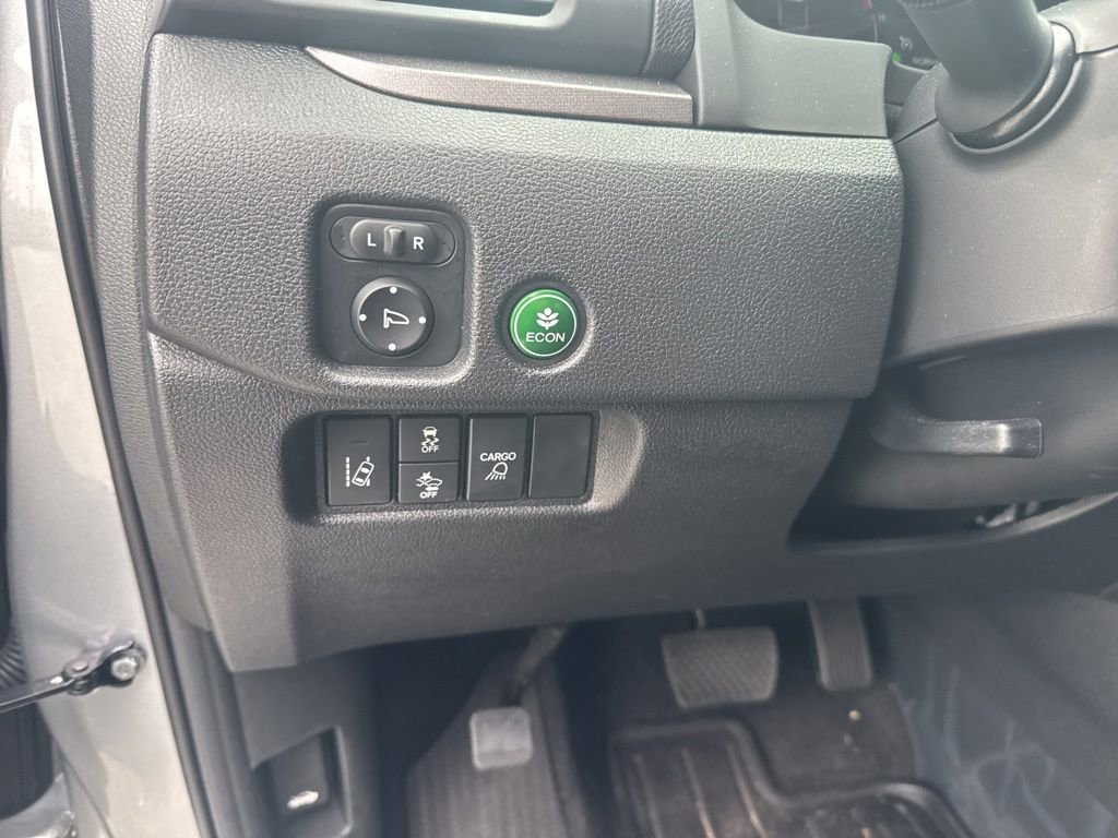 Used 2025 Honda Ridgeline Sport image 30