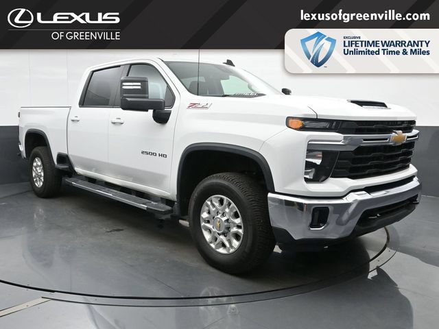 Used 2025 Chevrolet Silverado 2500 LT AWD/4WD image 2