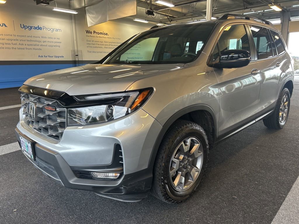 Used 2023 Honda Passport TrailSport image 1