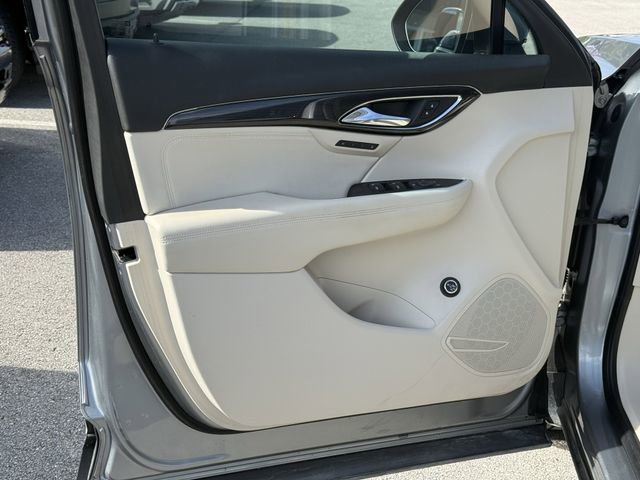 Used 2023 Buick Envision Essence image 31