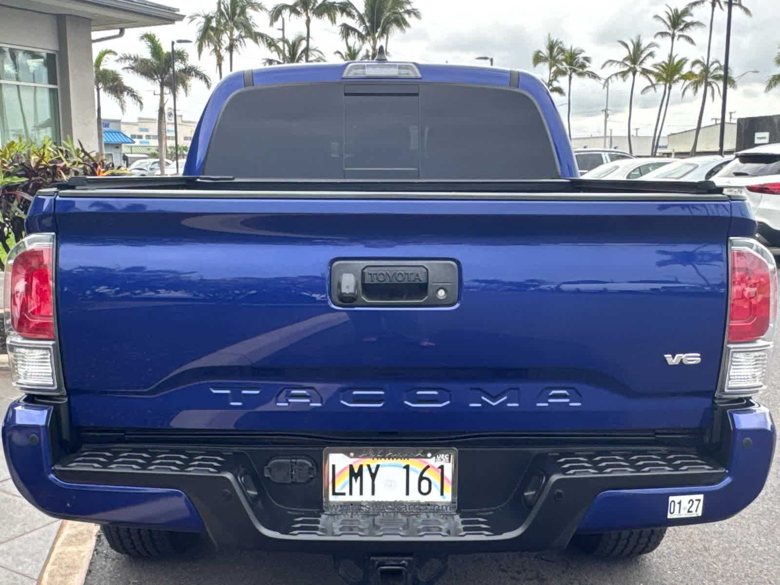 Used 2023 Toyota Tacoma TRD Off-Road AWD/4WD image 5