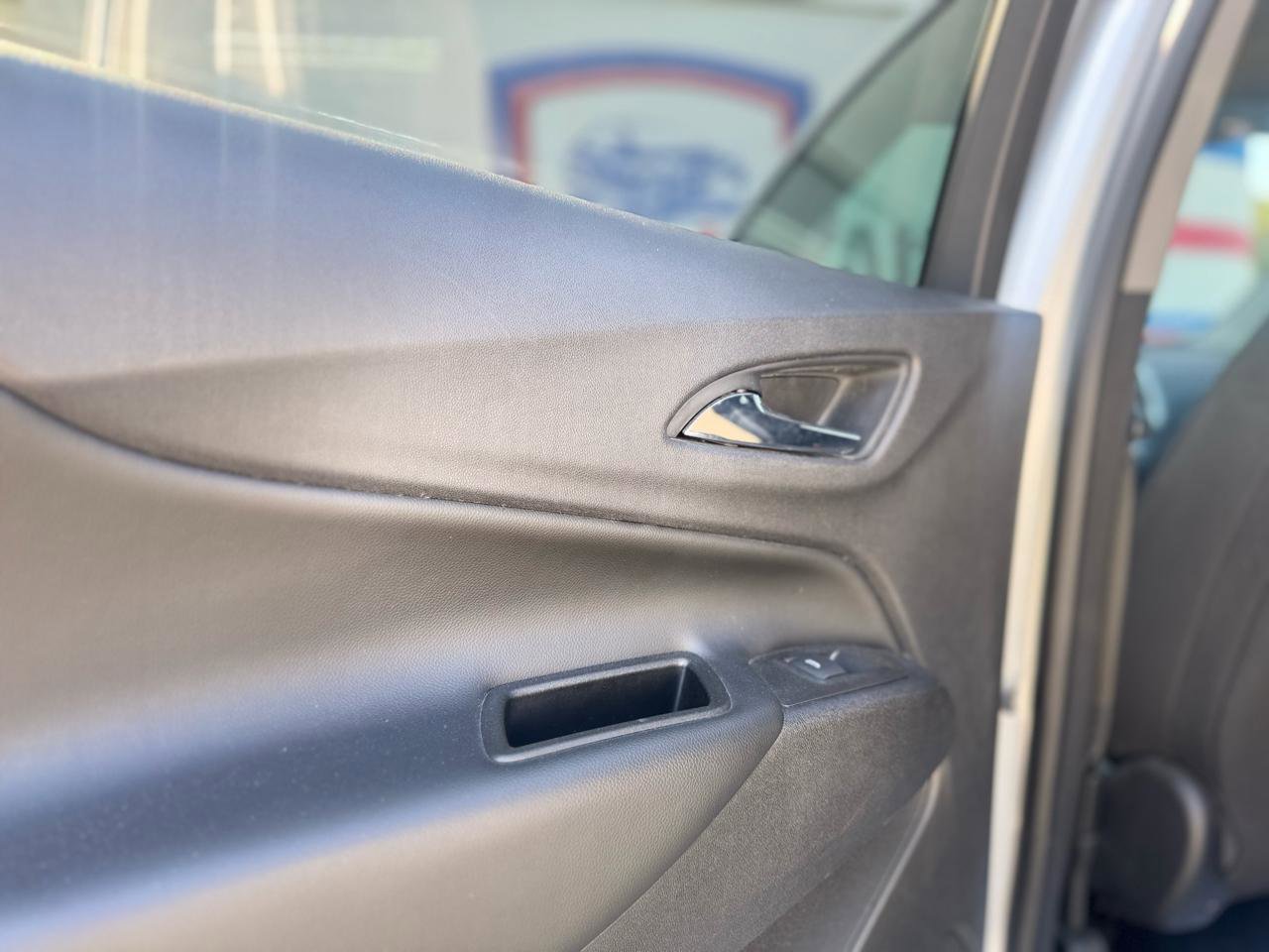 Used 2021 Chevrolet Equinox LT image 52