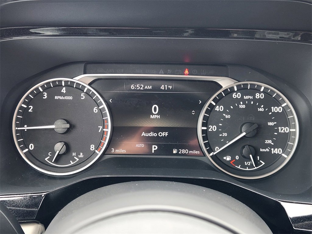 New 2025 Nissan Pathfinder SV image 11