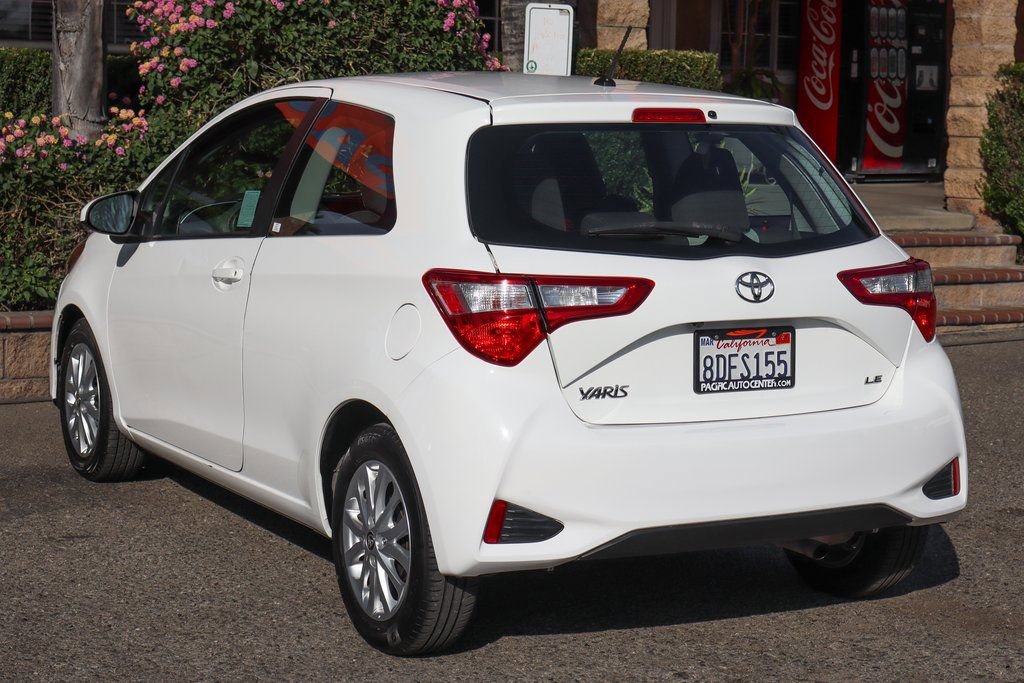 Used 2018 Toyota Yaris LE w/ Carpet Mat Package image 6