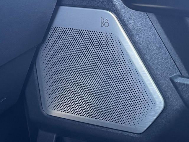 Used 2023 Ford F150 Platinum w/ Equipment Group 701A High AWD/4WD image 17