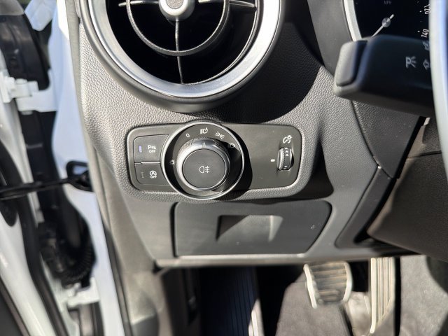 Used 2024 Alfa Romeo Stelvio Veloce AWD/4WD image 17