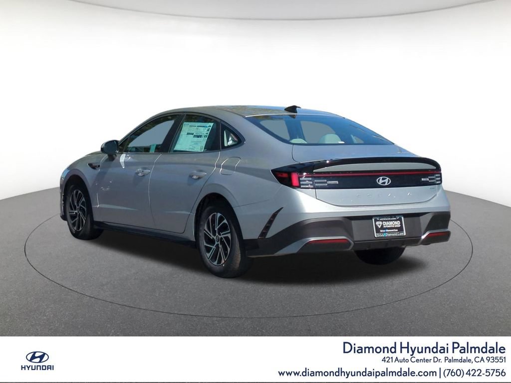 New 2026 Hyundai Sonata Blue FWD image 4