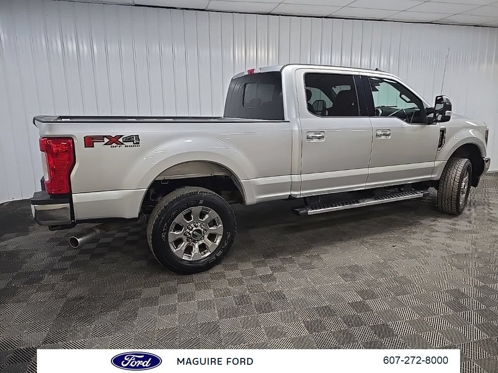 Used 2019 Ford F250 Lariat w/ Lariat Ultimate Package AWD/4WD image 3