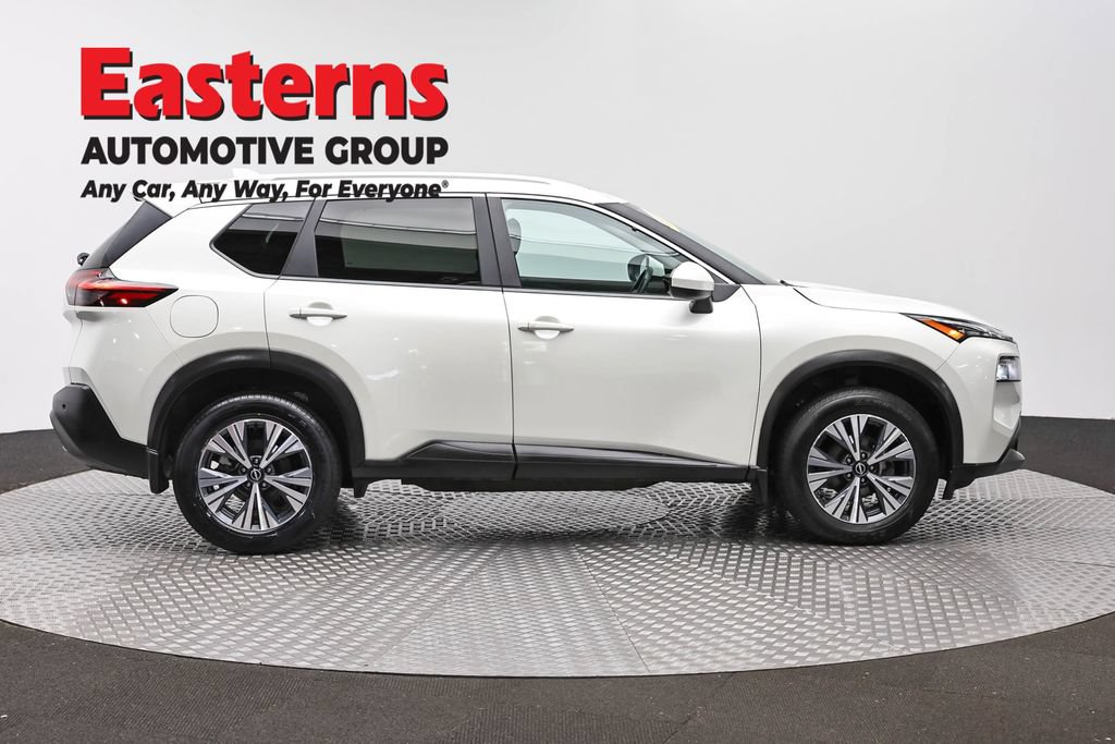 Used 2023 Nissan Rogue SV w/ SV Premium B Package AWD/4WD image 6