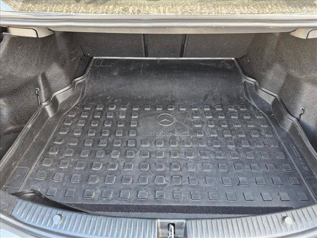 Used 2015 Mercedes-Benz C 300 Sedan image 6