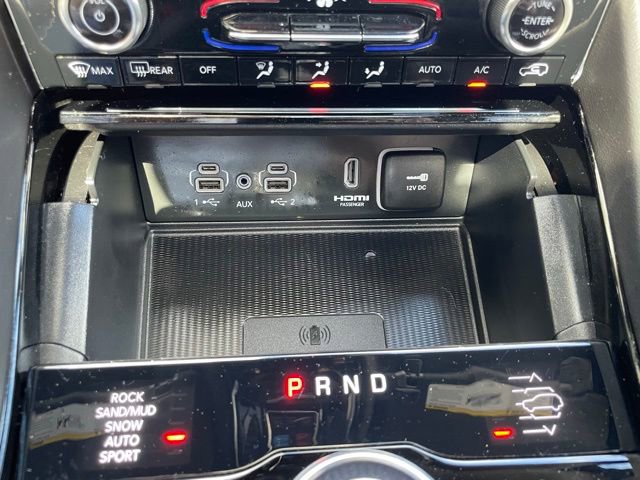Used 2024 Jeep Grand Cherokee L Summit AWD/4WD image 27