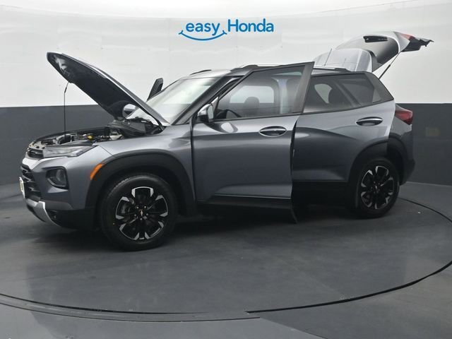 Used 2021 Chevrolet TrailBlazer LT w/ Convenience Package FWD image 38