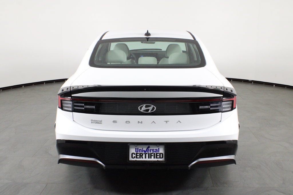 Certified 2026 Hyundai Sonata SEL FWD image 11