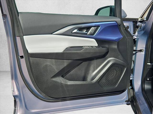 Used 2024 Chevrolet Equinox EV LT FWD image 11