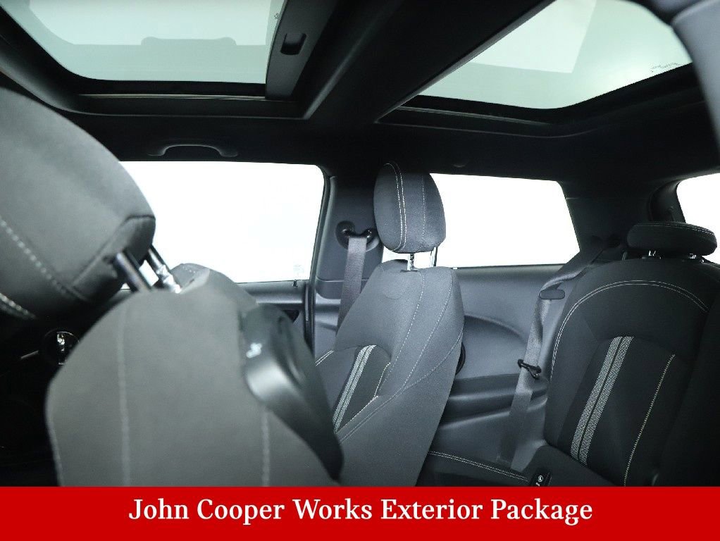 Used 2018 MINI Cooper S FWD image 16