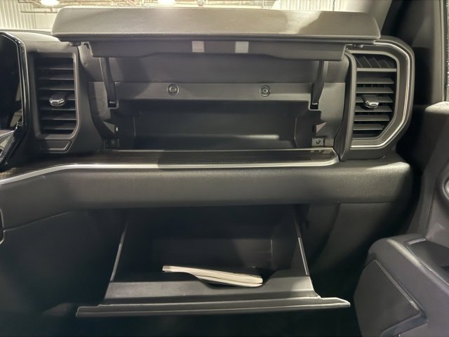 Used 2025 Chevrolet Silverado 2500 LT w/ Convenience Package image 23