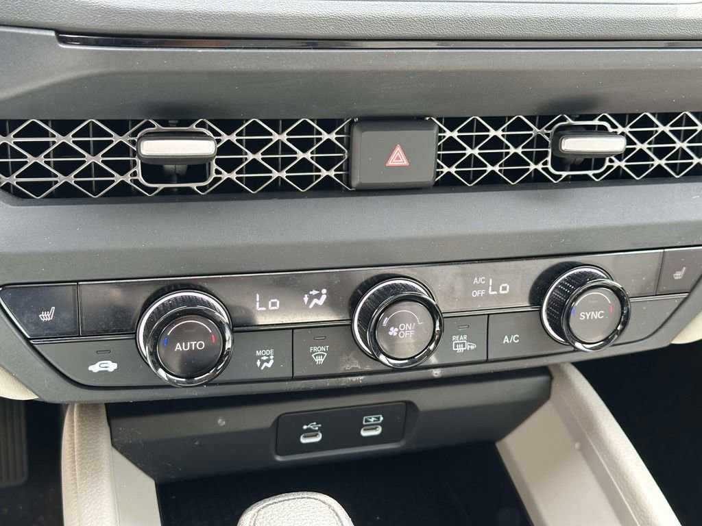 Used 2023 Honda Accord EX image 19
