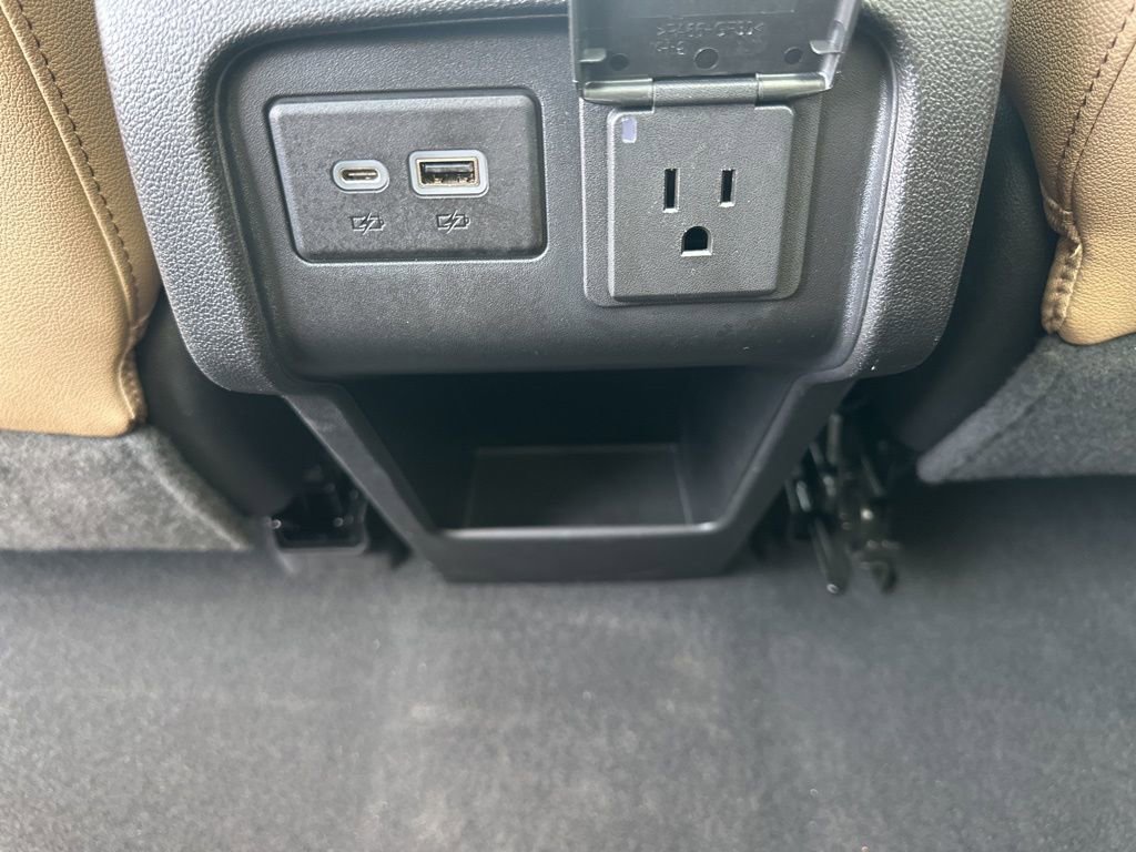 Used 2022 Chevrolet Blazer Premier w/ Enhanced Convenience Package AWD/4WD image 28