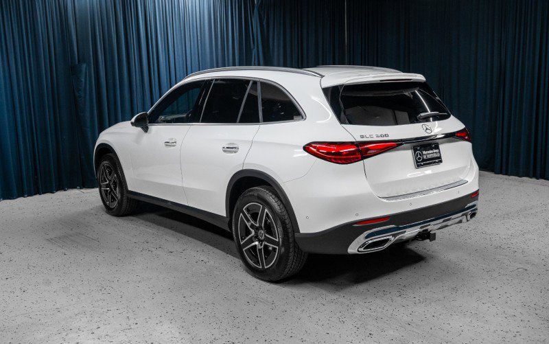 New 2026 Mercedes-Benz GLC 300 image 9