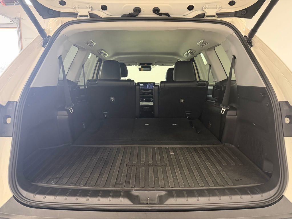Used 2024 Toyota Grand Highlander XLE image 27