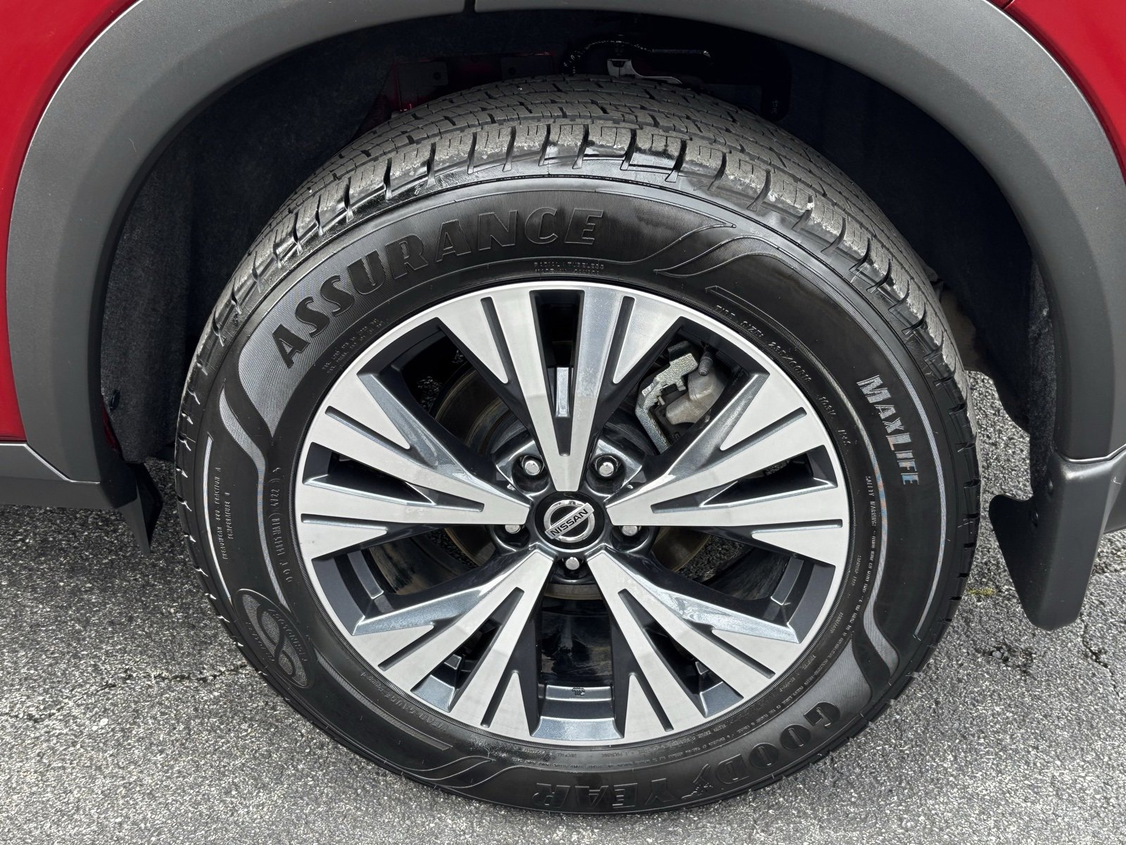 Used 2021 Nissan Rogue SV image 14