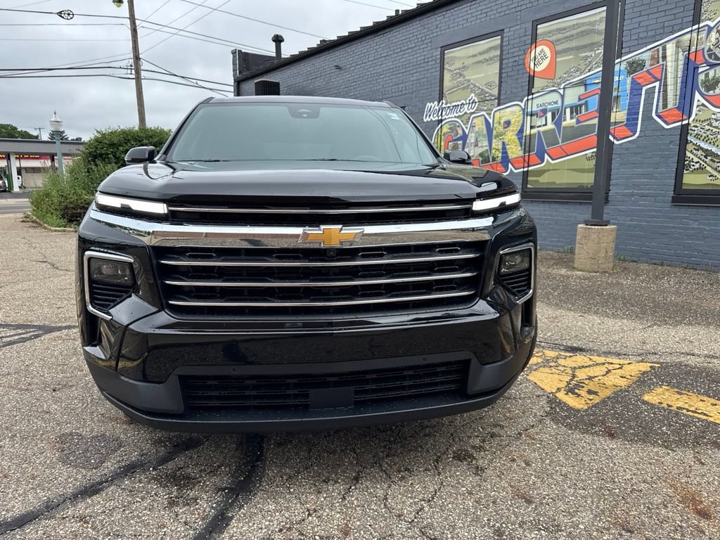 New 2026 Chevrolet Traverse LT w/ Enhanced Driving Package AWD/4WD image 2