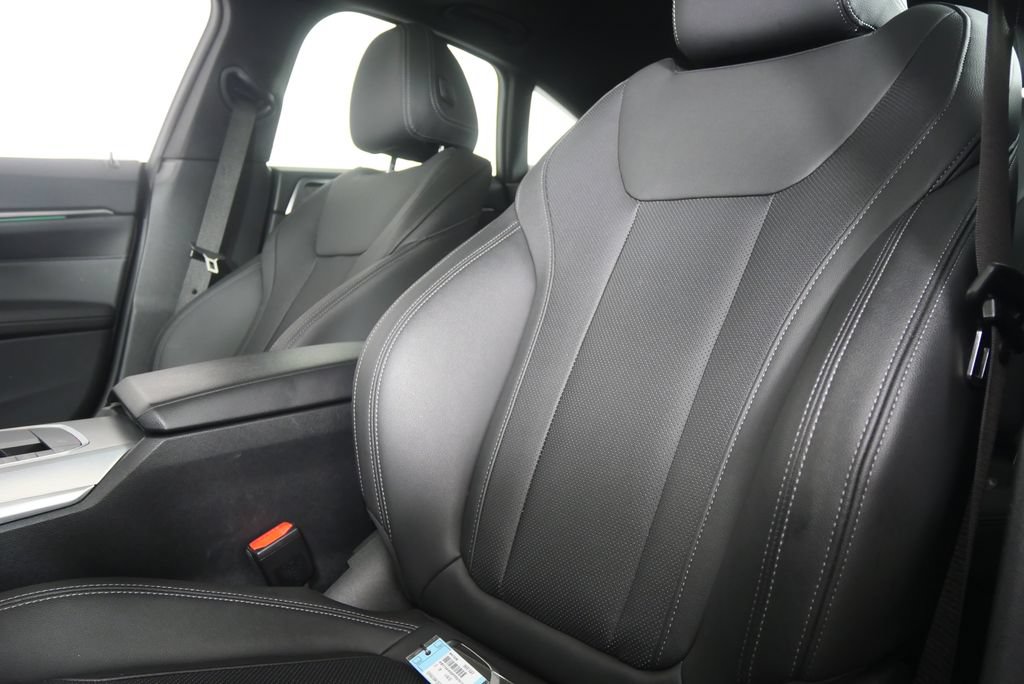 Certified 2023 BMW i4 eDrive40 w/ M Sport Package RWD image 10