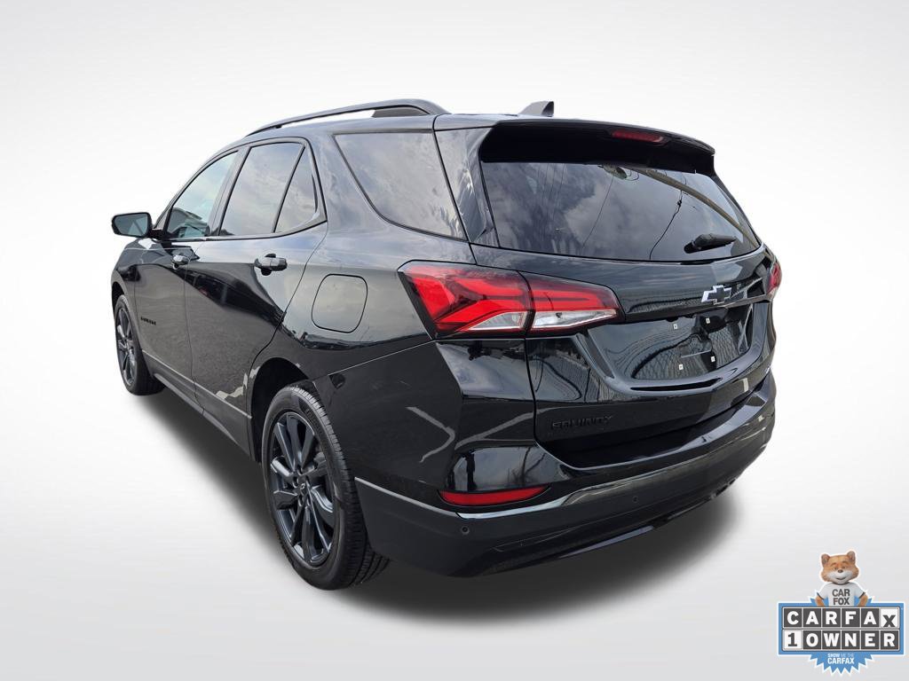 Used 2022 Chevrolet Equinox RS w/ RS Leather Package FWD image 5