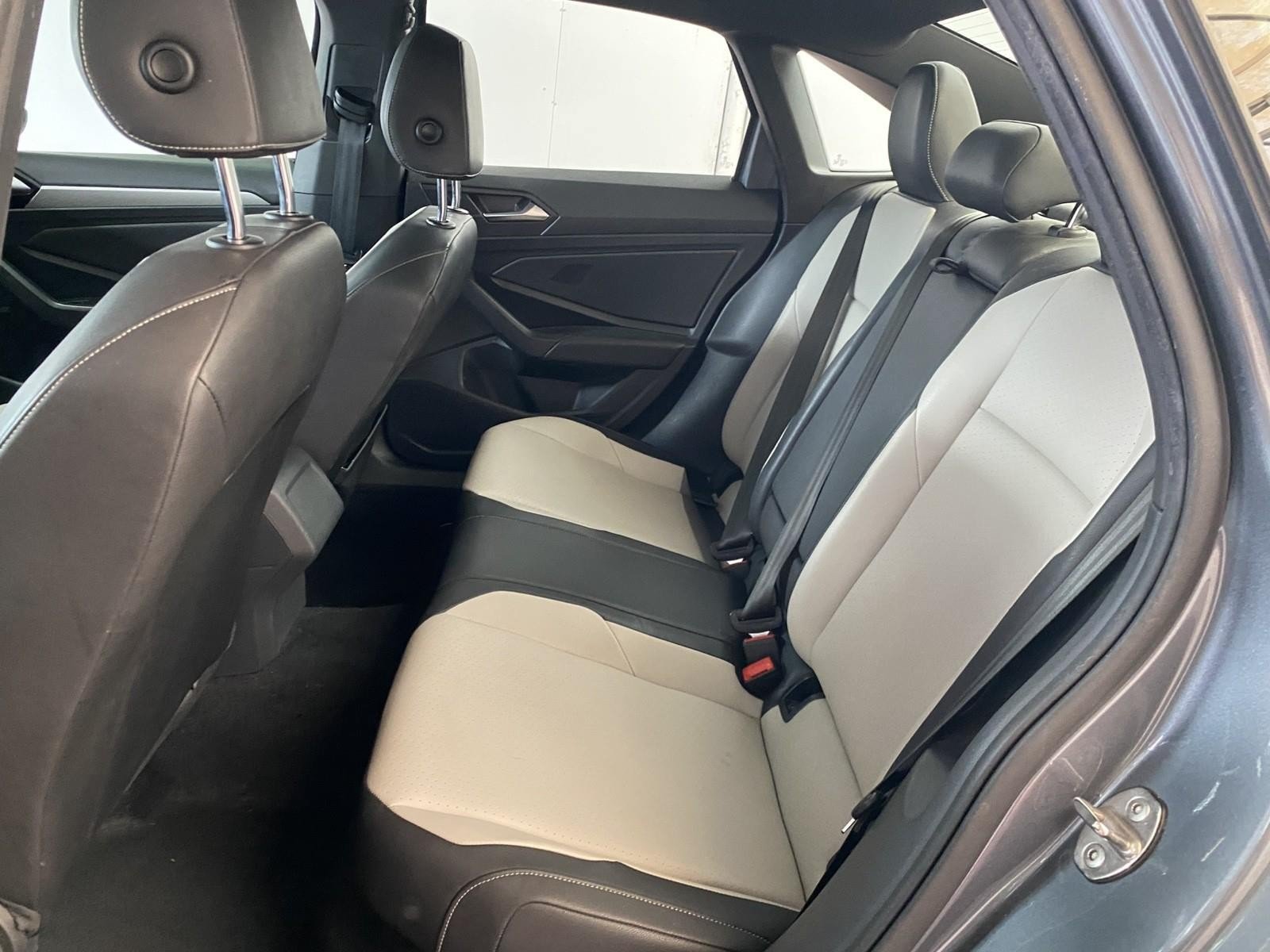 Used 2019 Volkswagen Jetta R-Line FWD image 15