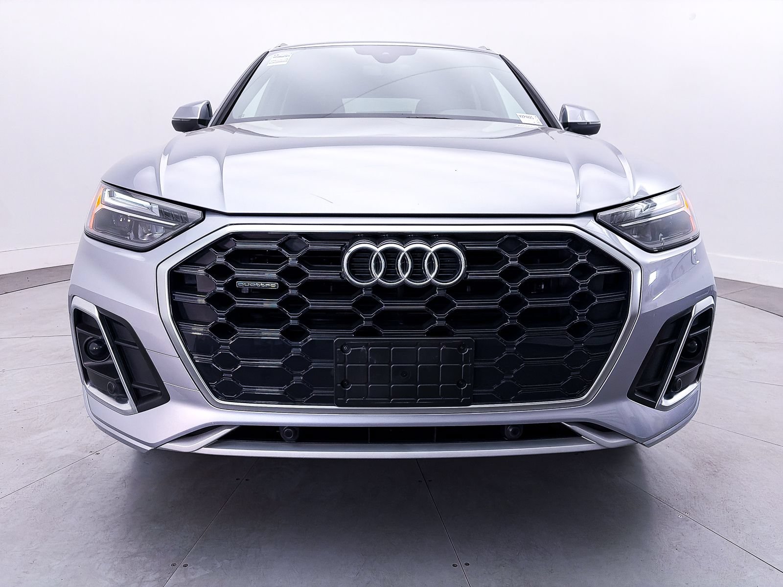 Used 2022 Audi Q5 2.0T Premium w/ Convenience Package AWD/4WD image 10