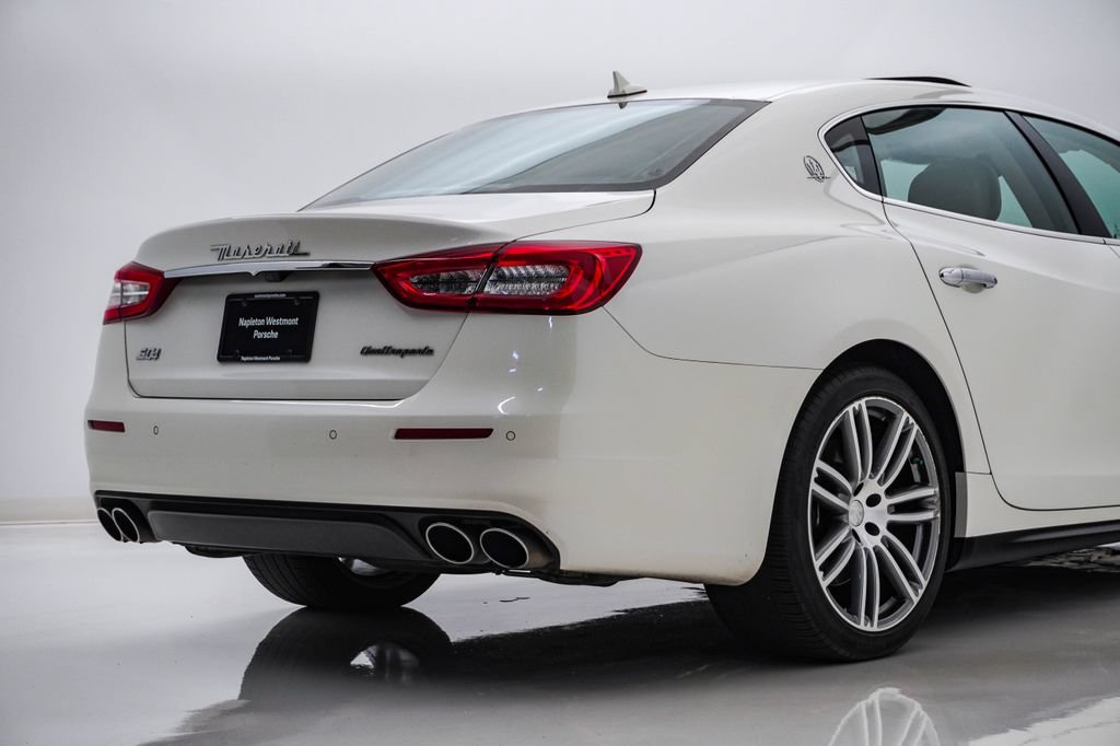 Used 2018 Maserati Quattroporte S Q4 AWD/4WD image 12