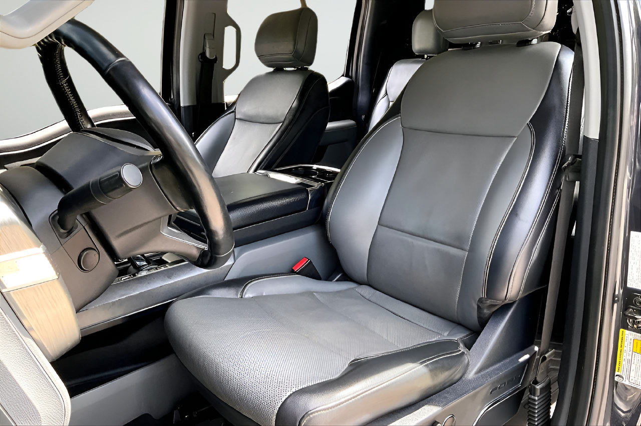 Used 2021 Ford F150 Lariat w/ Equipment Group 502A High AWD/4WD image 18