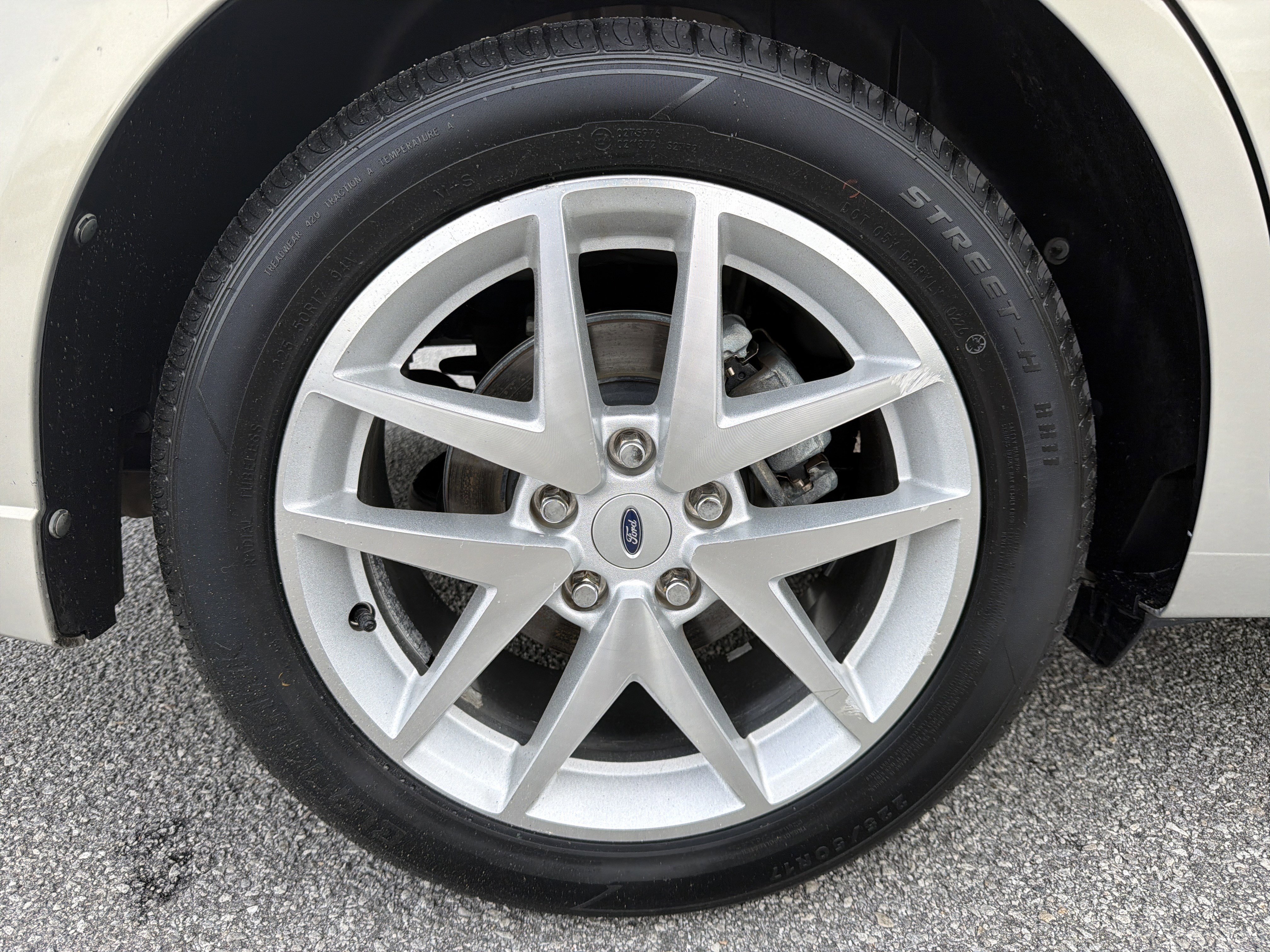 Used 2010 Ford Fusion SEL FWD image 18