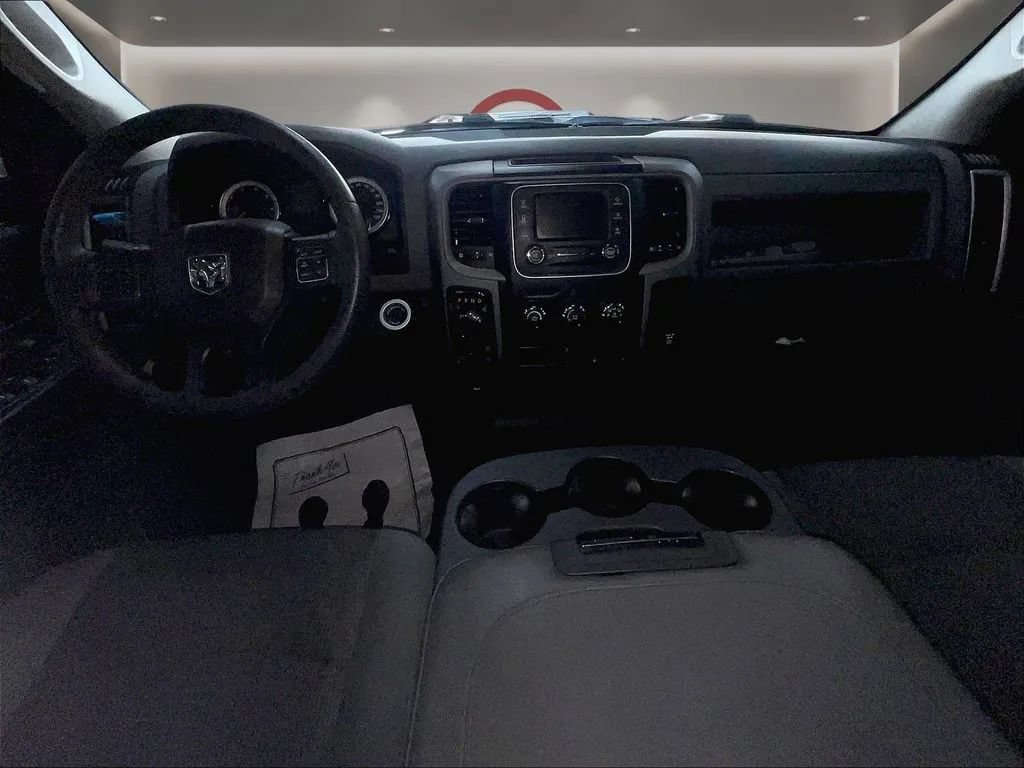 Used 2020 RAM 1500 Express w/ Express Value Package AWD/4WD image 10