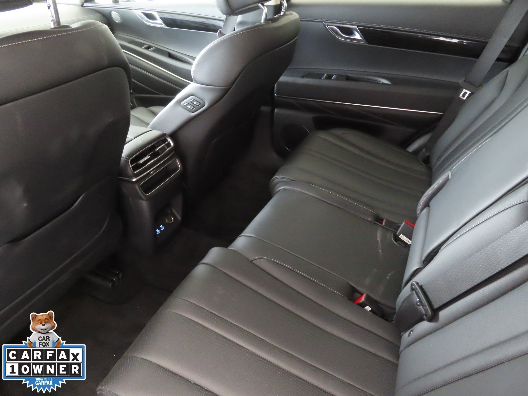 Used 2025 Genesis GV80 2.5T Standard image 23